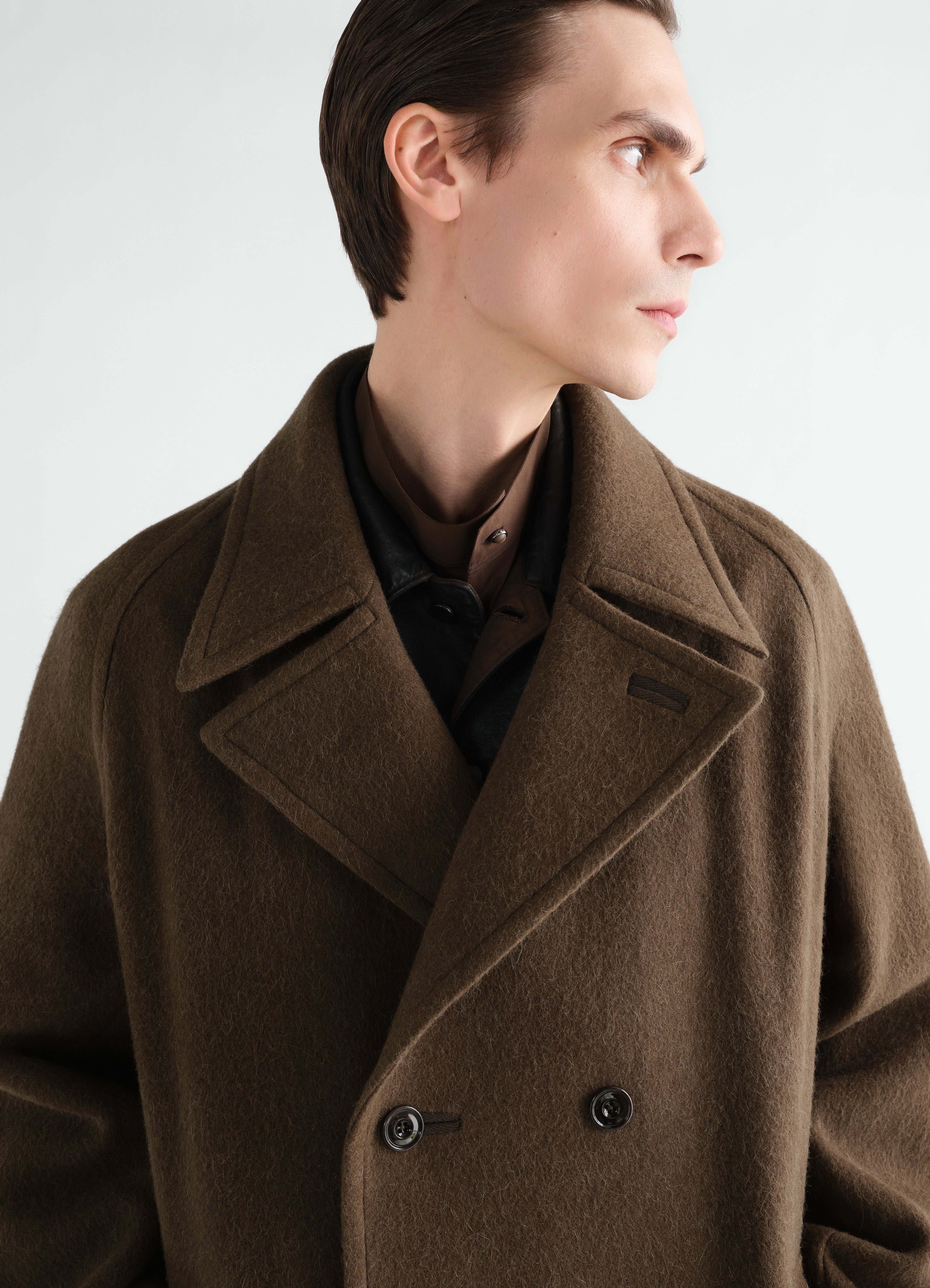 DOUBLE-BREASTED COAT IN FELTED WOOL AND ALPACA BLEND - Mud