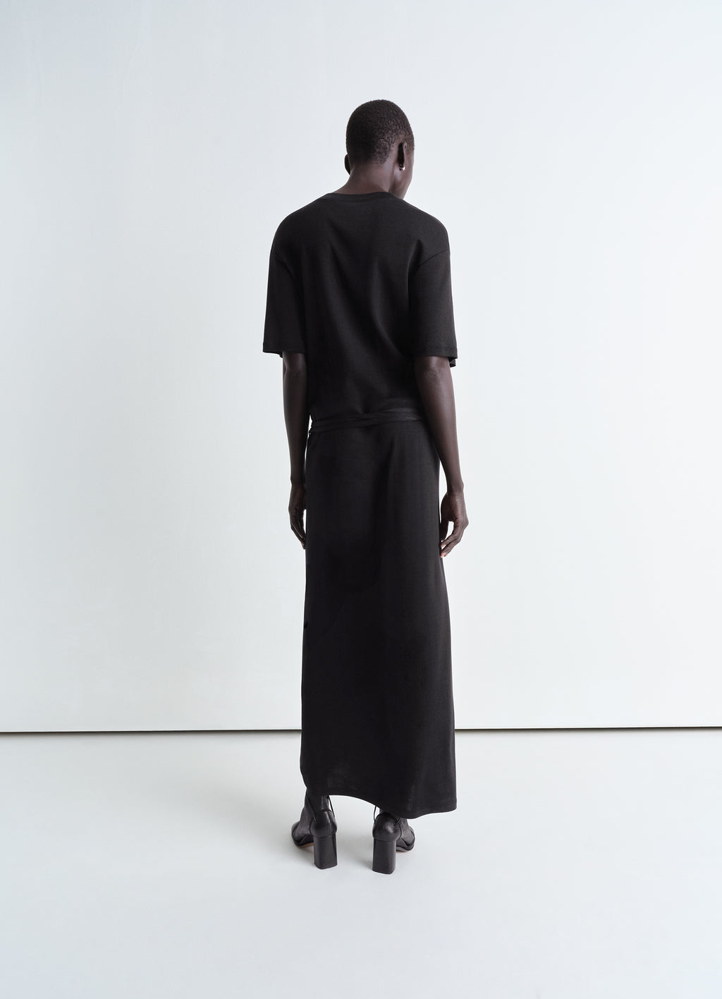 Lemaire Belted Rib T-shirt Dress in Cotton jersey rib, model shot, back view straight ankle-length fit