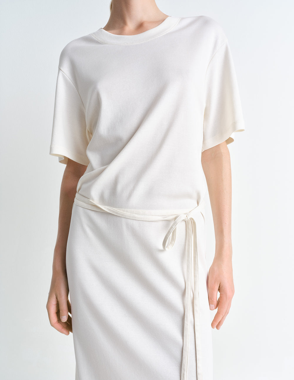 Lemaire Belted Rib T-shirt Dress in Mid-weight Cotton Jersey, model shot, close-up side view short sleeves with tie belt