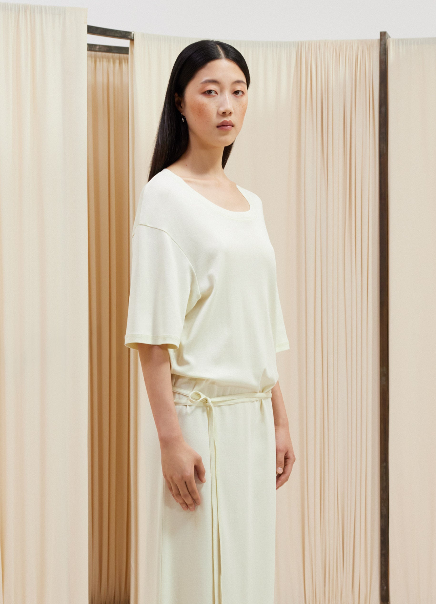 LEMON GLAZE Belted rib t-shirt dress | LEMAIRE 