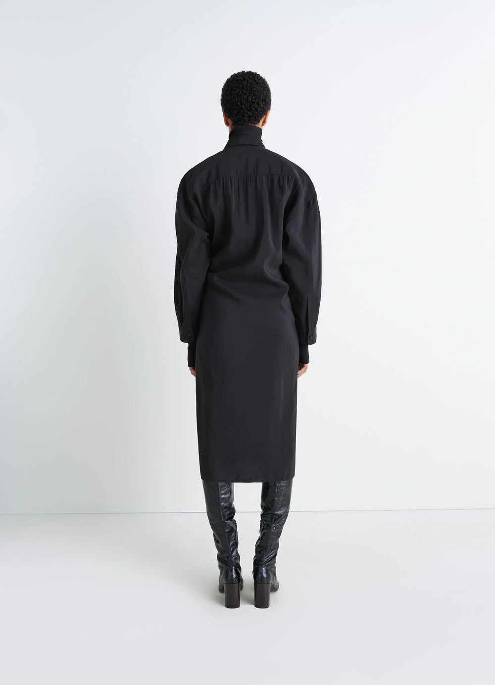 Lemaire Straight Collar Twisted Dre in Black Dry Silk Blend, model shot, back view straight hem, relaxed fit