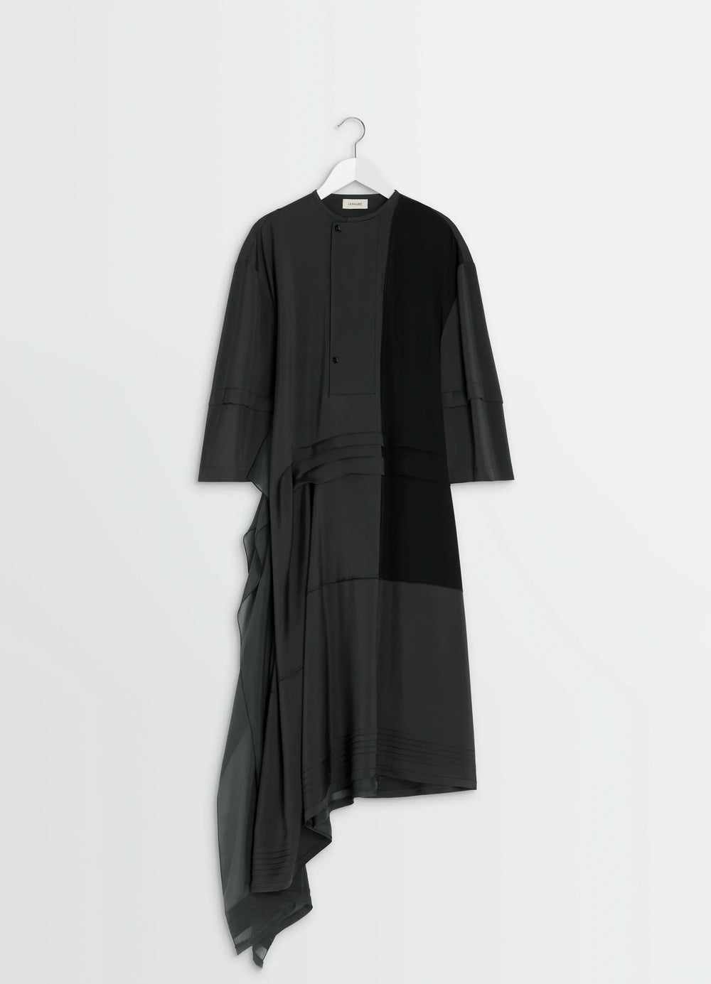 Blouse Dress with Pleats in Black crêpe de Chine, product shot, hanging detail shot central pleated panel