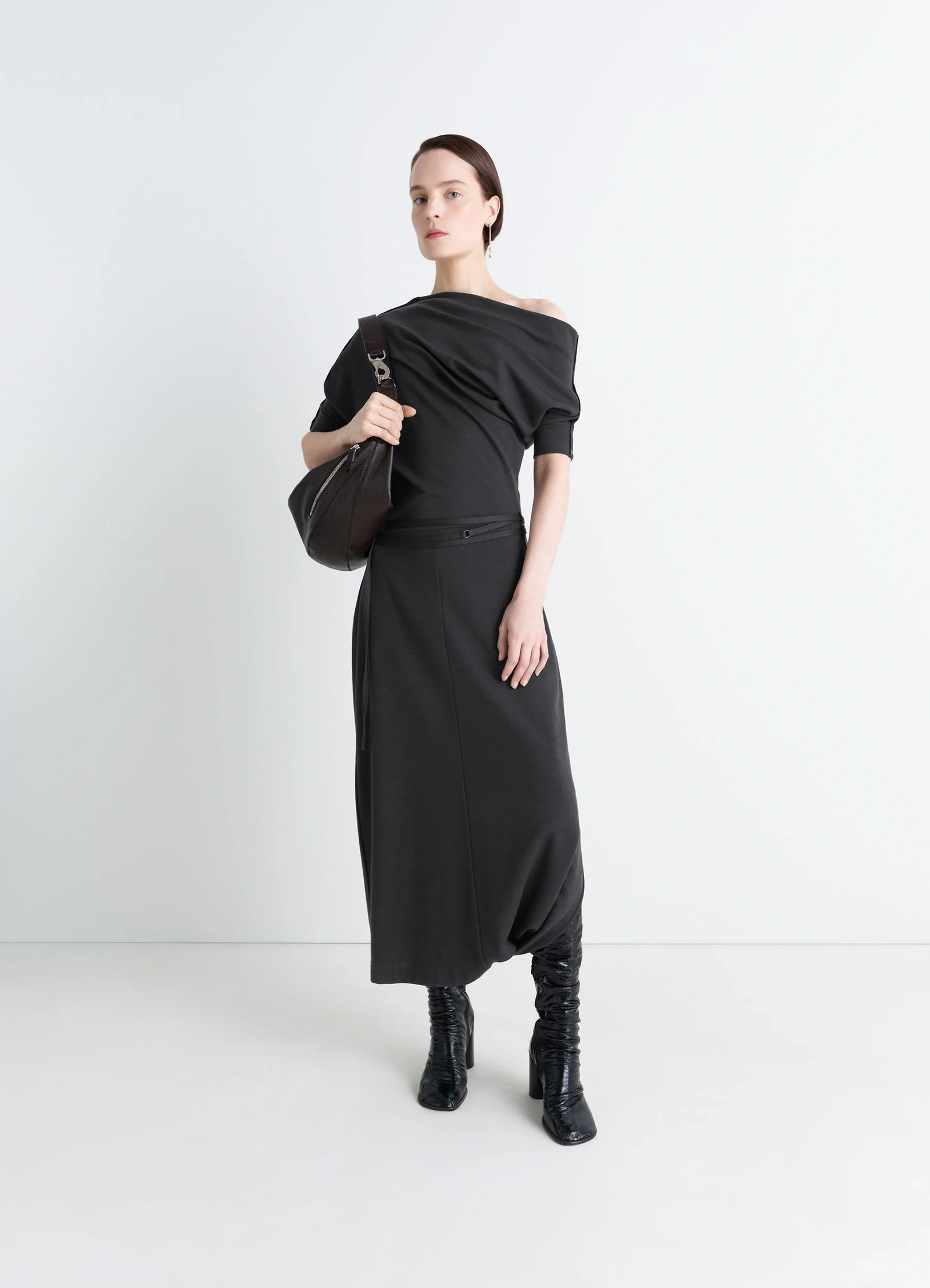 Twisted hem dress in wool viscose-blend interlock, model shot, front view draped silhouette