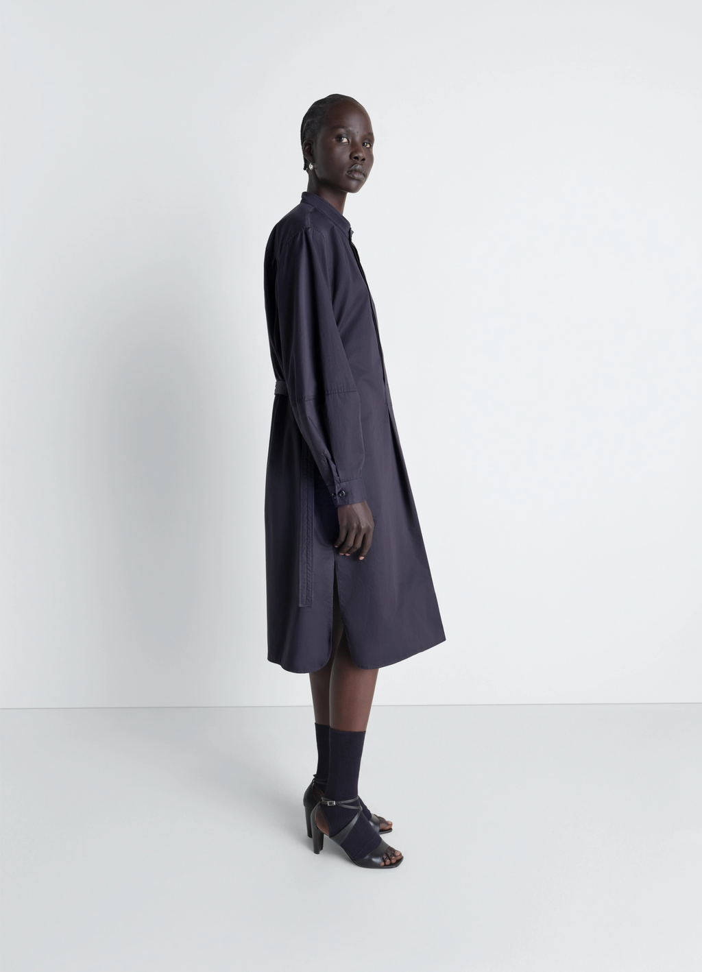 ライトコットンサテンのリケットドレス