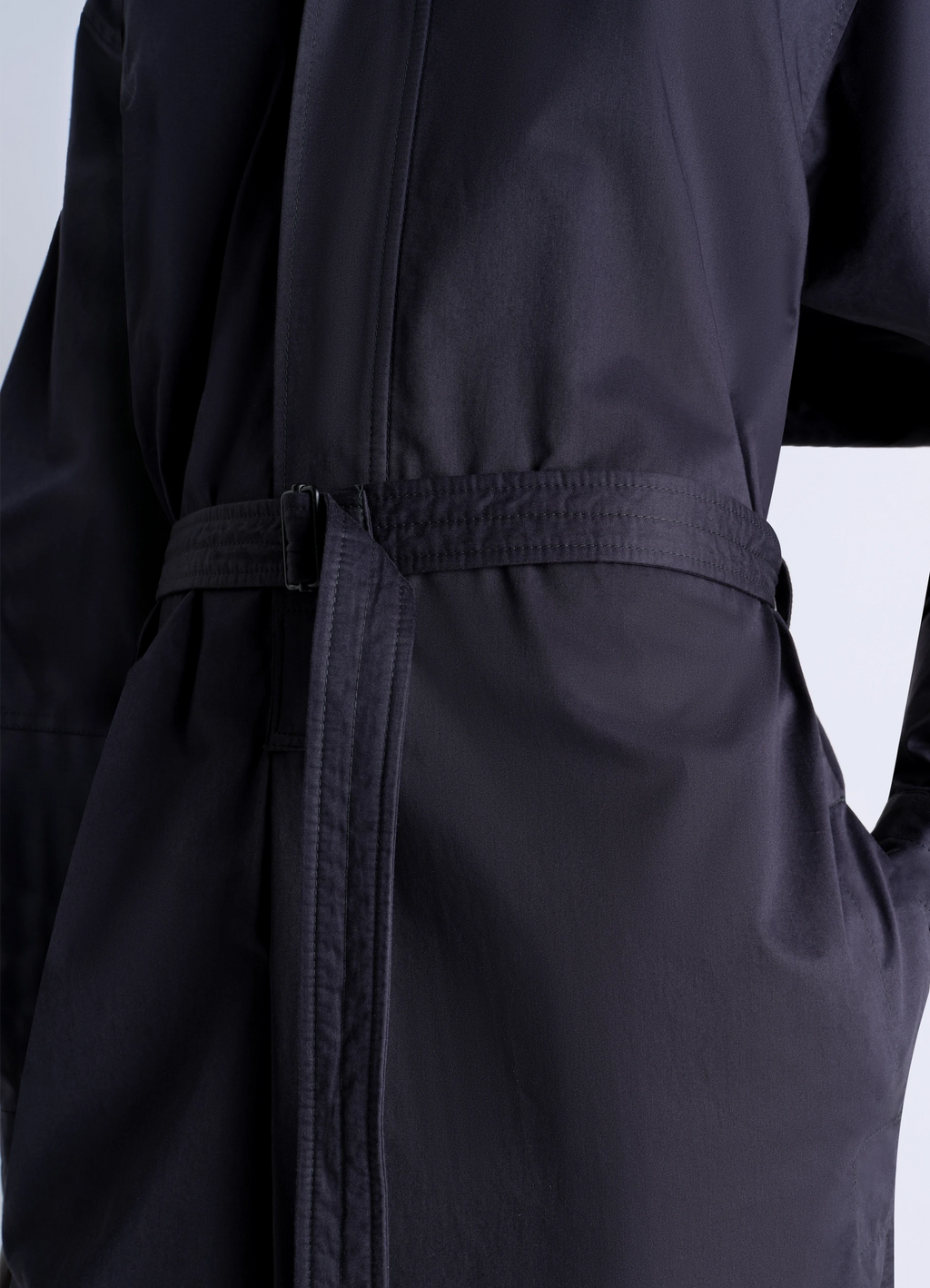 ライトコットンサテンのリケットドレス