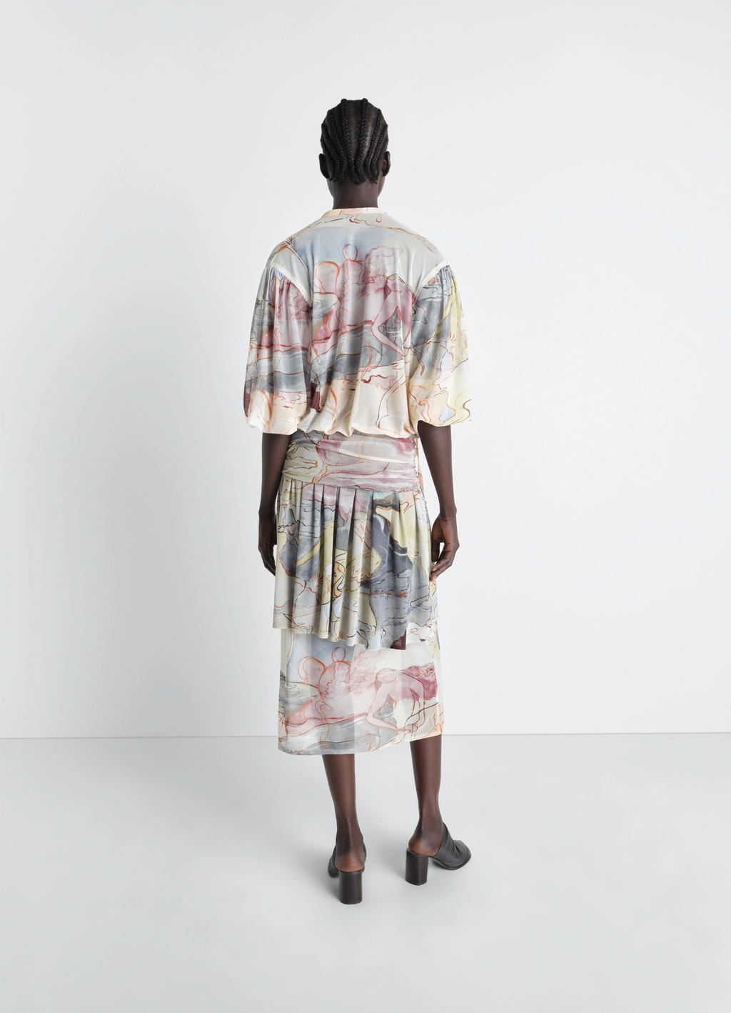 Double layer dress in mesh