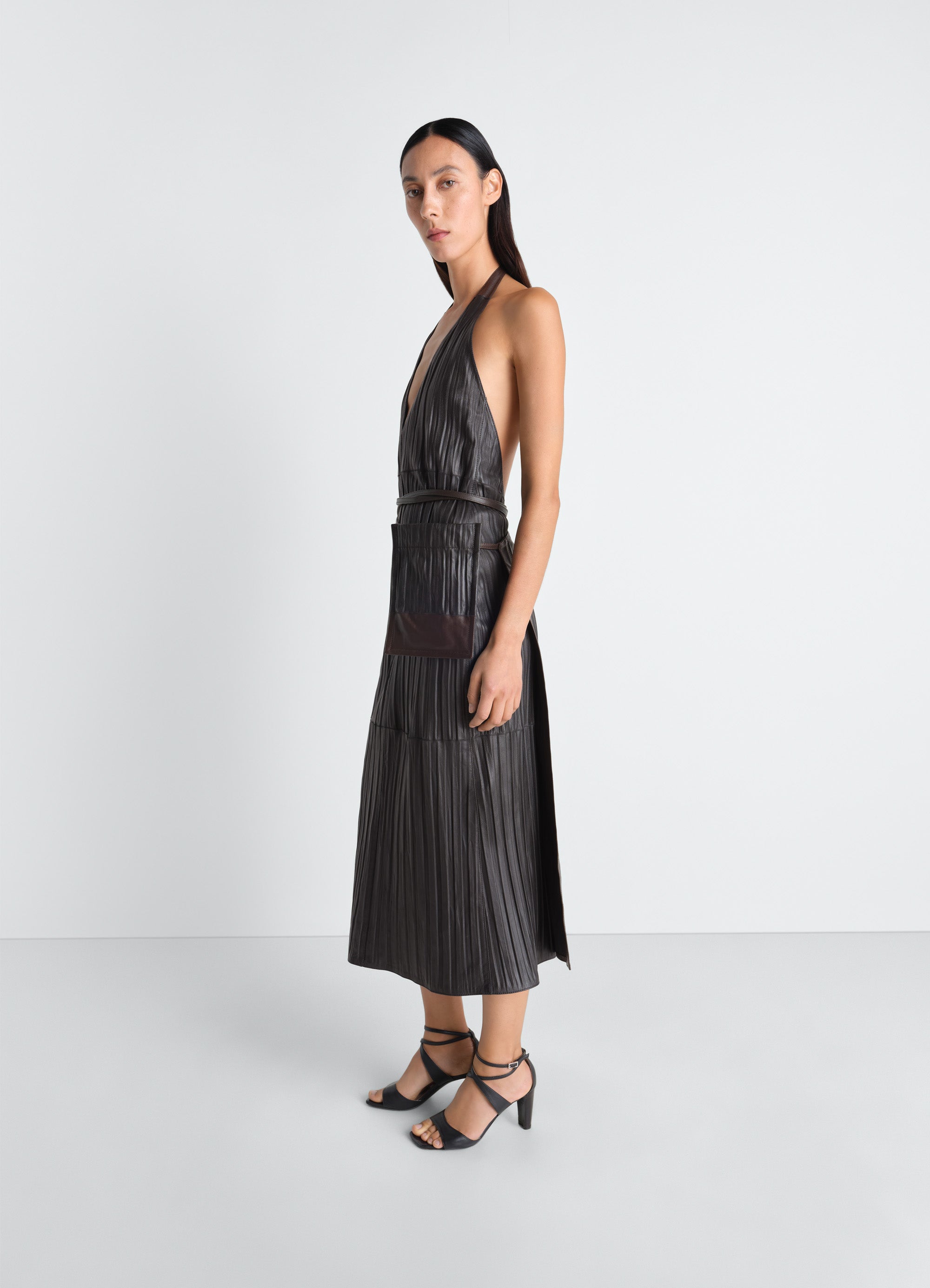 LEATHER APRON DRESS IN CRINKLE LAMB LEATHER - Espresso - Crinkle