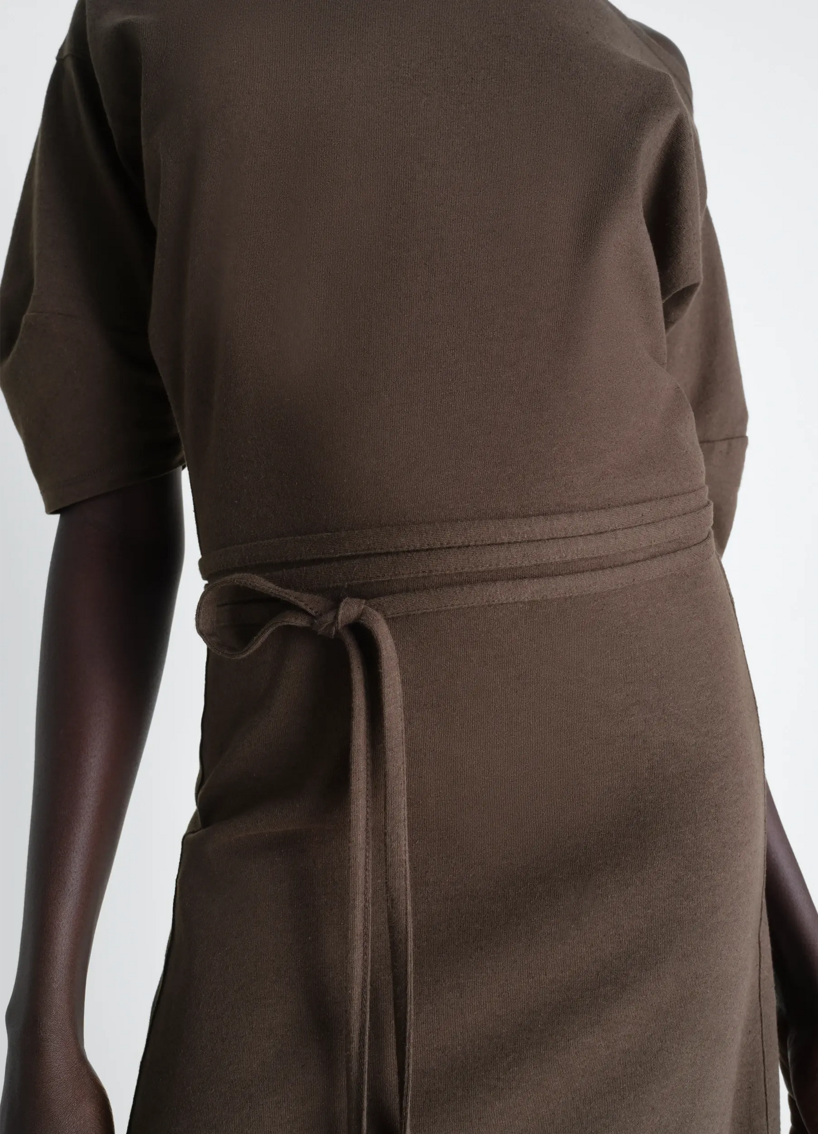 Off shoulder dress in jersey in thick cotton-and-linen jersey, model shot, close-up view waist tie detail