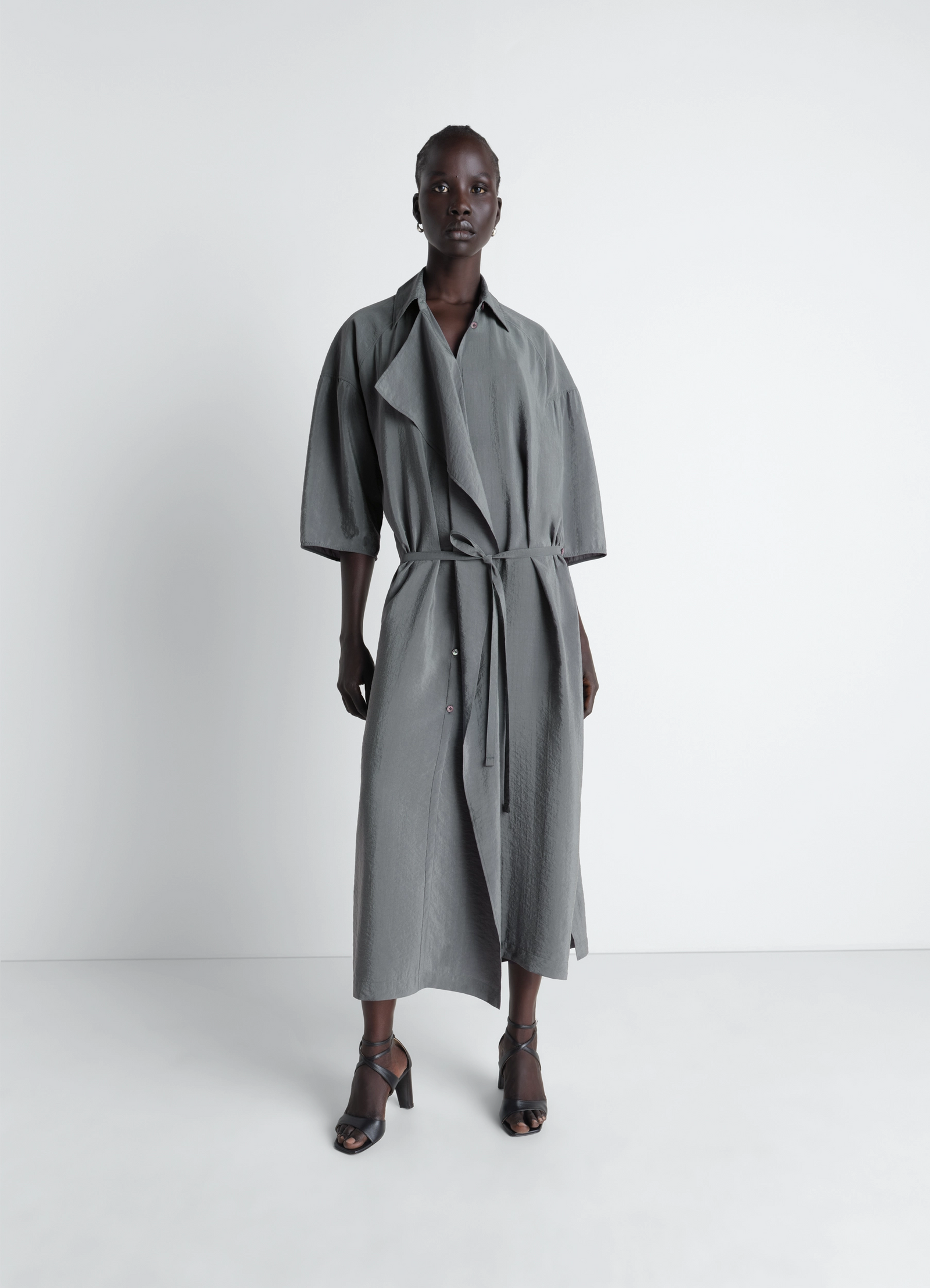 ASYMMETRICAL SHIRT DRESS IN DRY SILK - Aluminium - Dry Silk - Women | LEMAIRE ASYMMETRICAL SHIRT DRESS IN DRY SILK - Aluminium - Dry Silk - Women | LEMAIRE