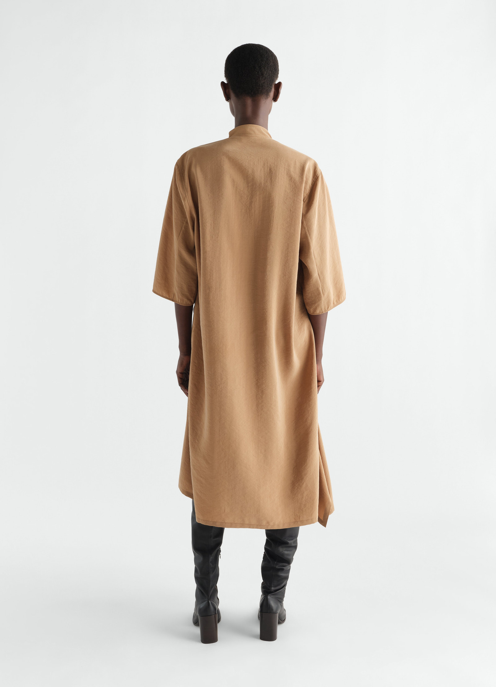 Soft-collar camel dry silk dress worn by model back view lemaire