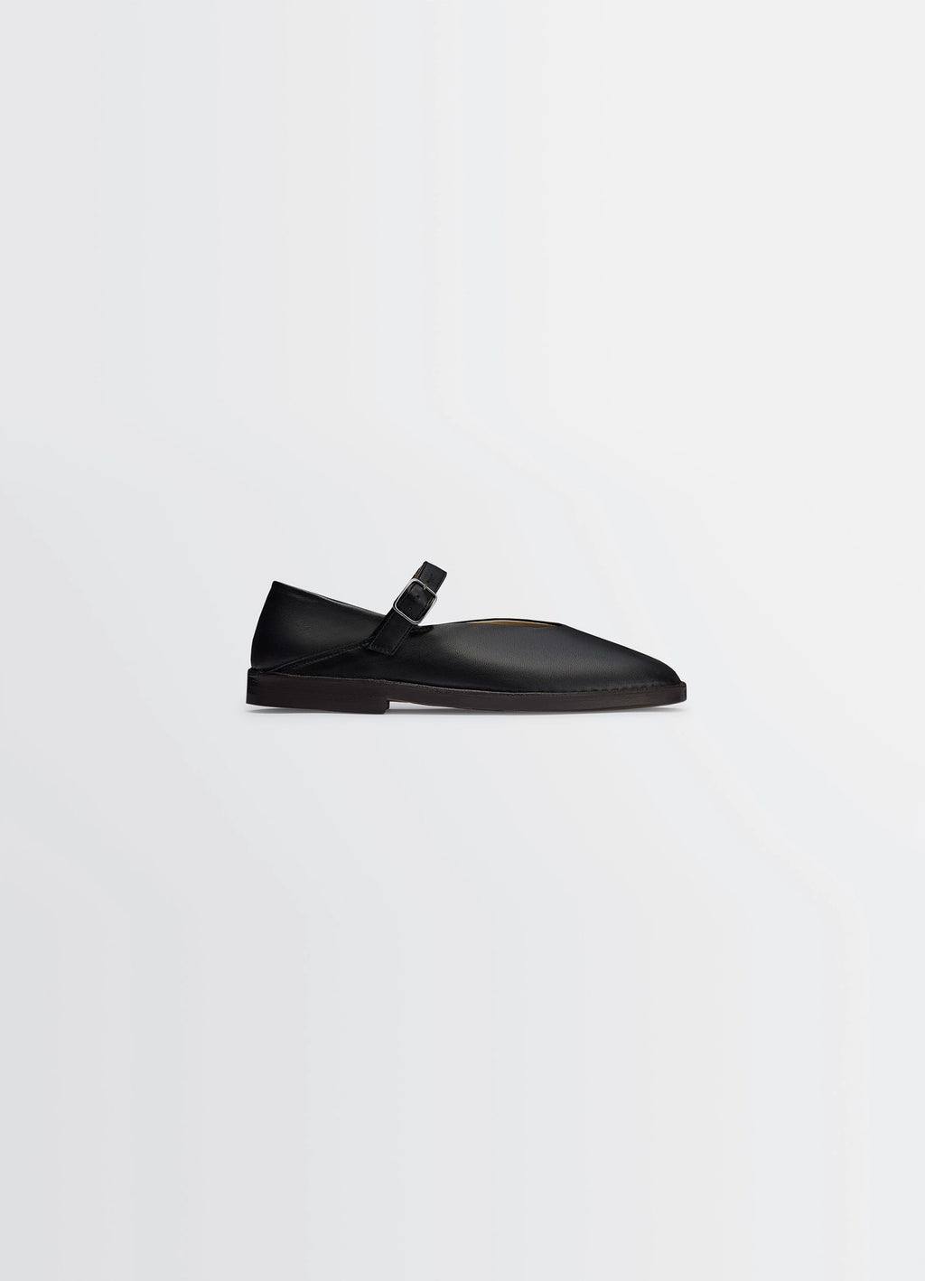 Ballerina Shoes in Black Nappa Lamb Leather, product shot, Side view Modern twist