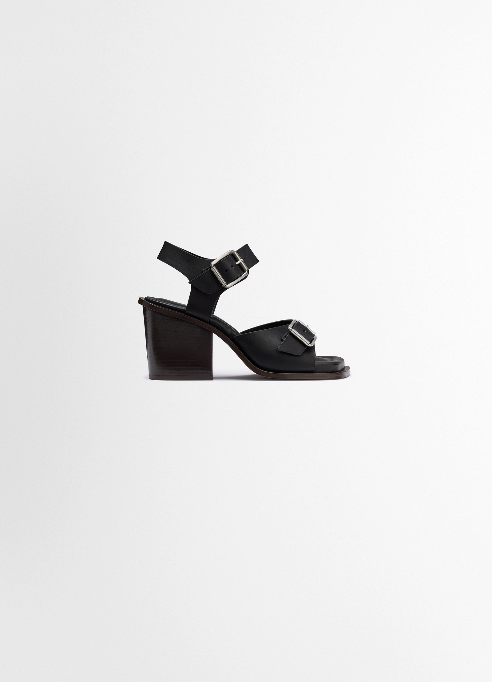 Square heeled sandals with straps 8 in smooth vegetable-tanned leather, product shot, side view ankle and toe straps