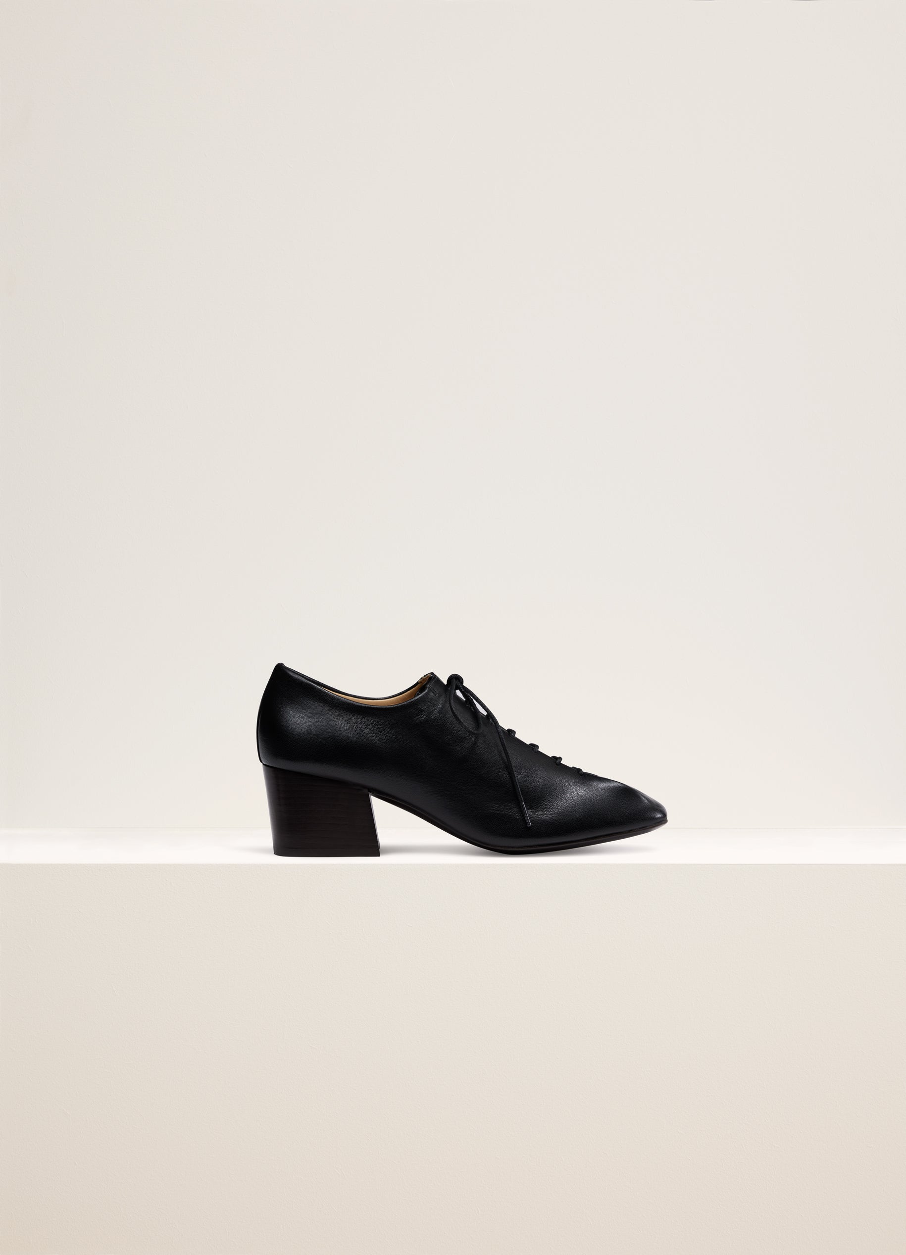 Black Souris Classic Derbies in Shiny Nappa Leather | LEMAIRE