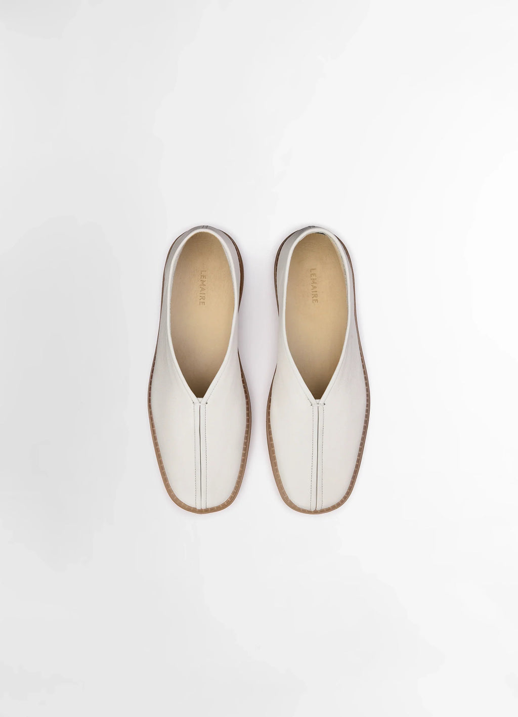 Lemaire Linoleum Piped Sneakers in Smooth Soft Cow Leather, product shot, detail top down view central seam stitching