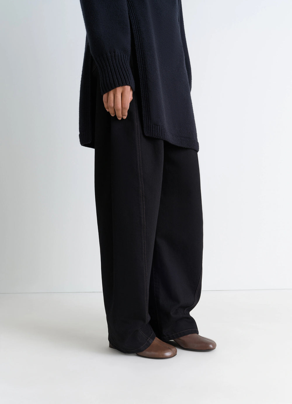 Anatomic Boots 55 in Glossy Vegetable-Tanned Leather, model shot, front-worn view ankle fit with tapered toe