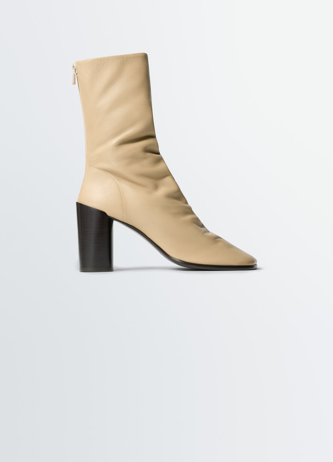 Glove Ankle Boots in LWG Gold-certified lambskin, product shot, side view 80mm heel