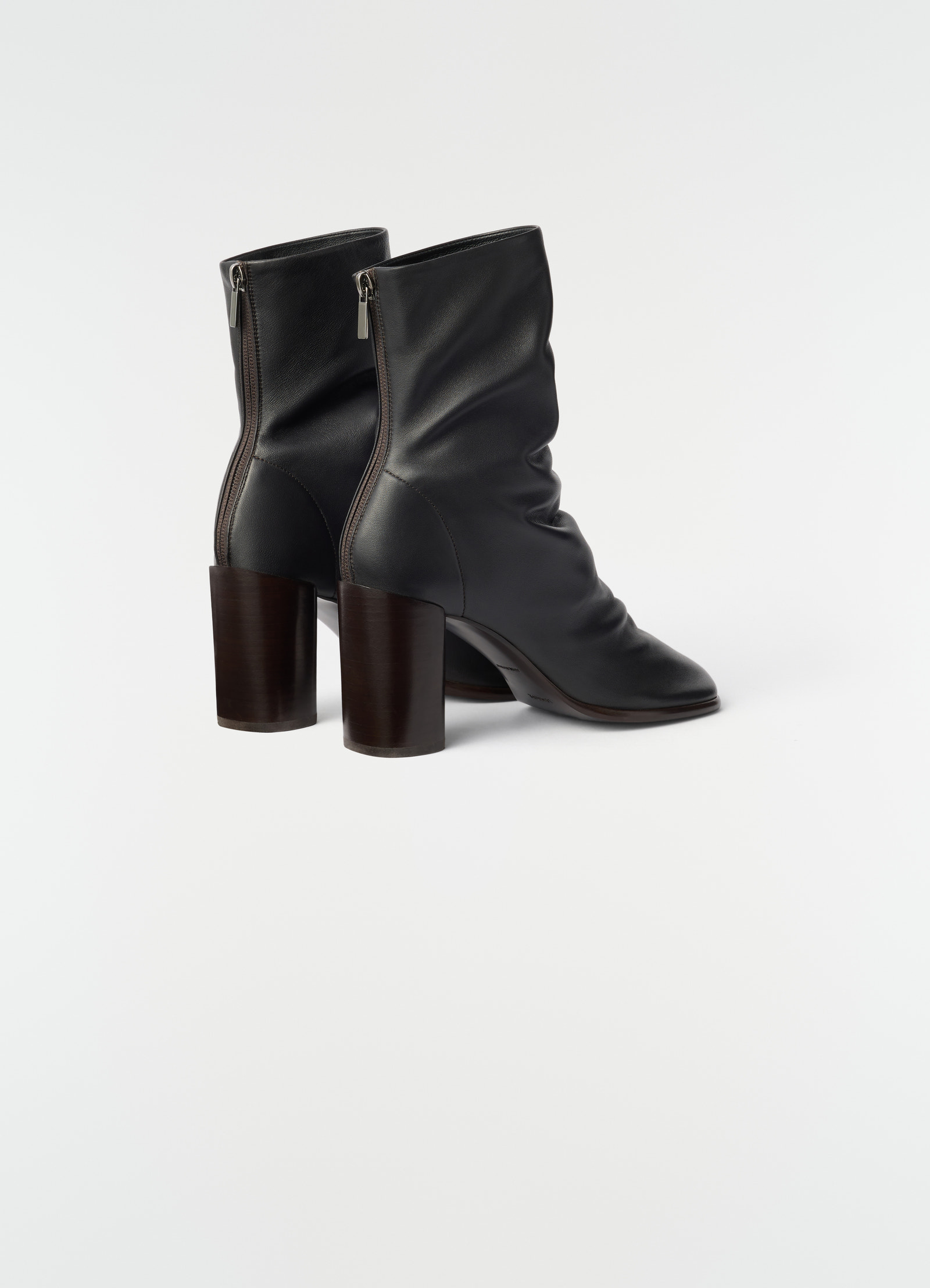 Glove ankle boots with 80mm heel in leather