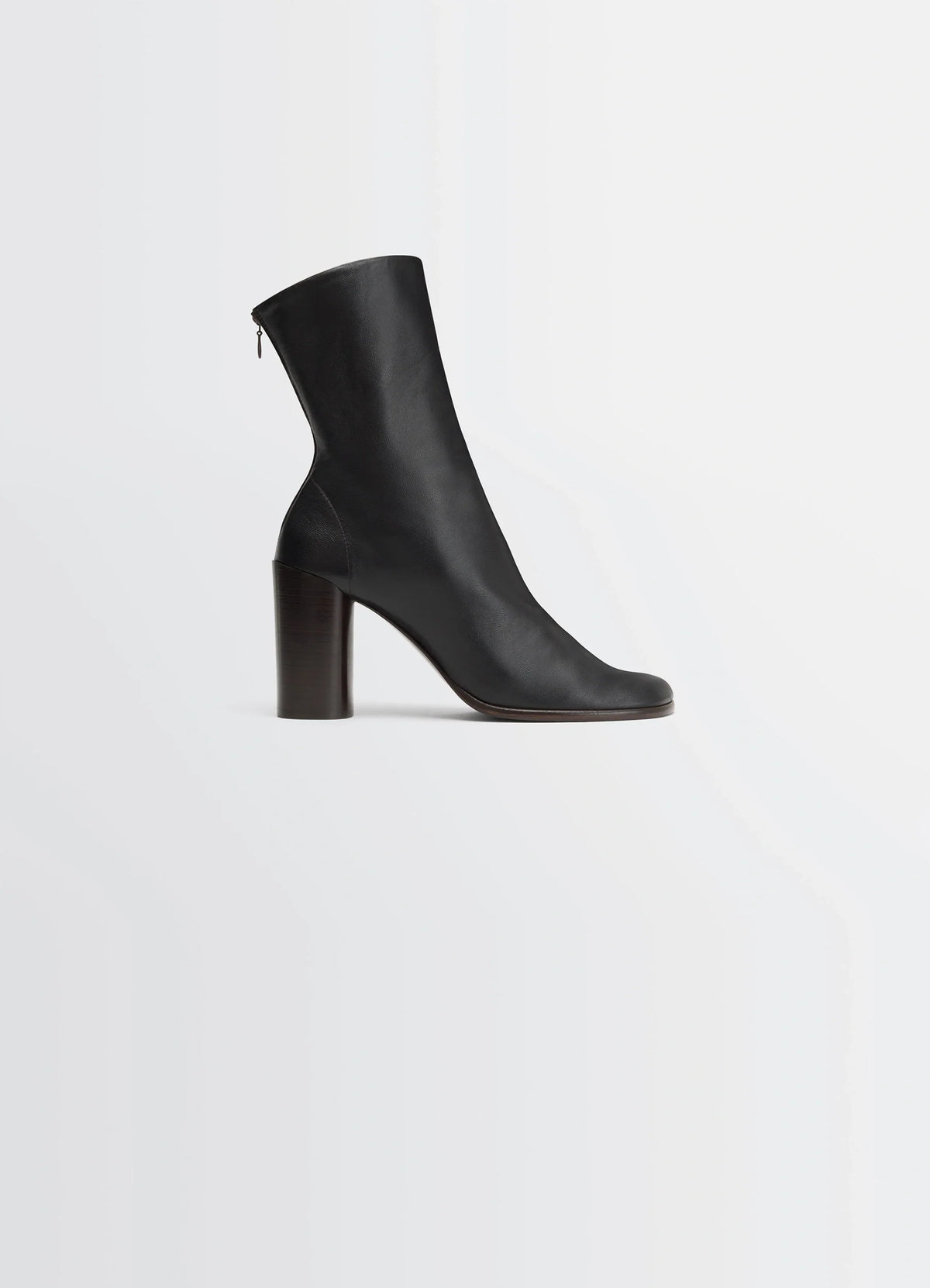 Glove Ankle Boots 80 in Black LWG Gold-certified lambskin, product shot, Side view High-heeled
