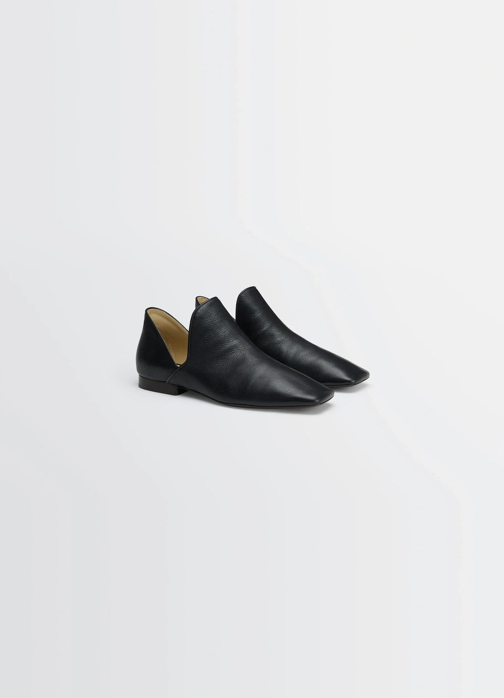 Lemaire Flat dOrsay Loafer in Grained goatskin leather, product shot, top angled view pointed toe design