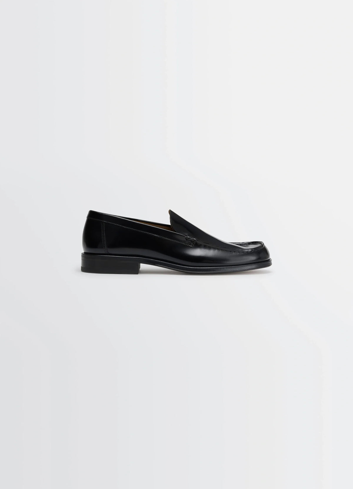 Inspired Formal Loafers in Shiny Smooth Black Leather, product shot, Side view Classic design