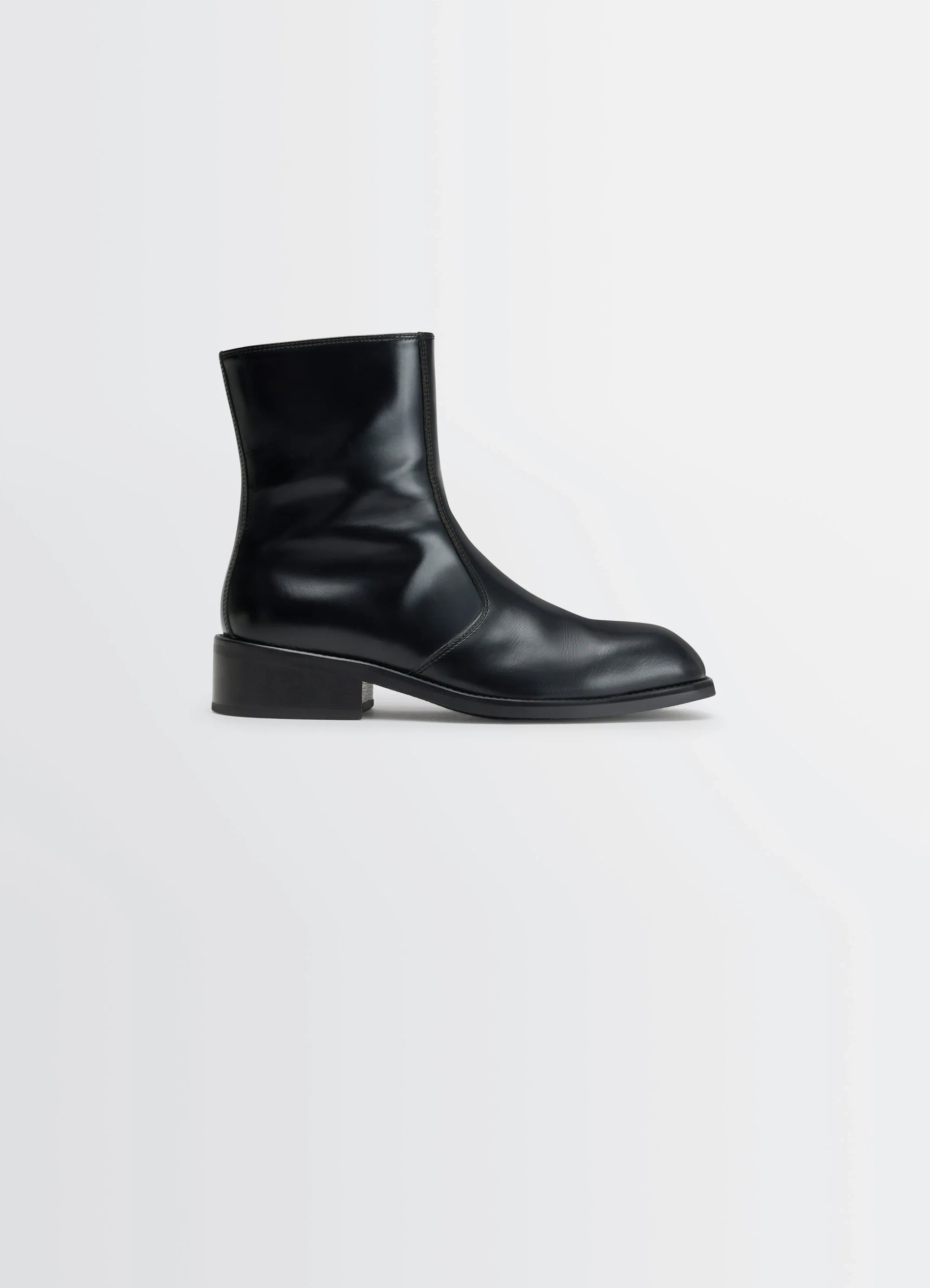 Black Zipped Boots | LEMAIRE