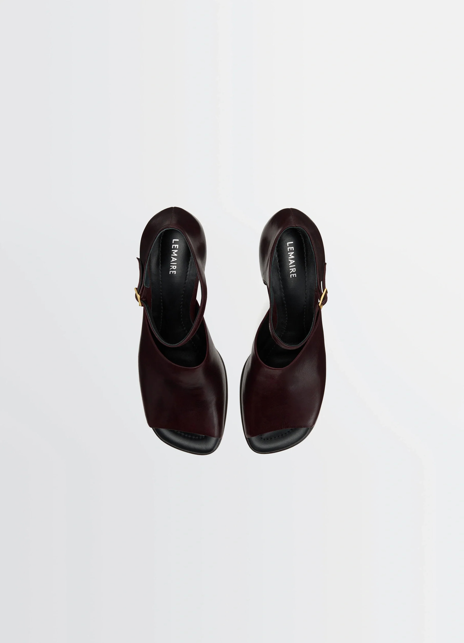 Square heeled sandals 80 in glossy vegetable-tanned leather, product shot, top view open toe design