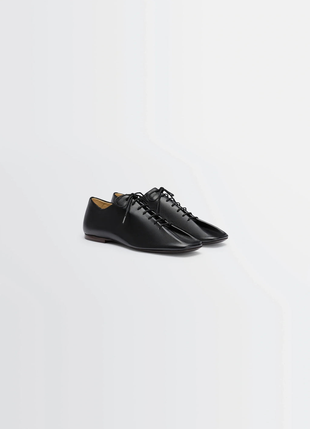 Souris Flat Classic Derbies in Black Nappa Lambskin Leather, product shot, angled top view sleek lace-up closure