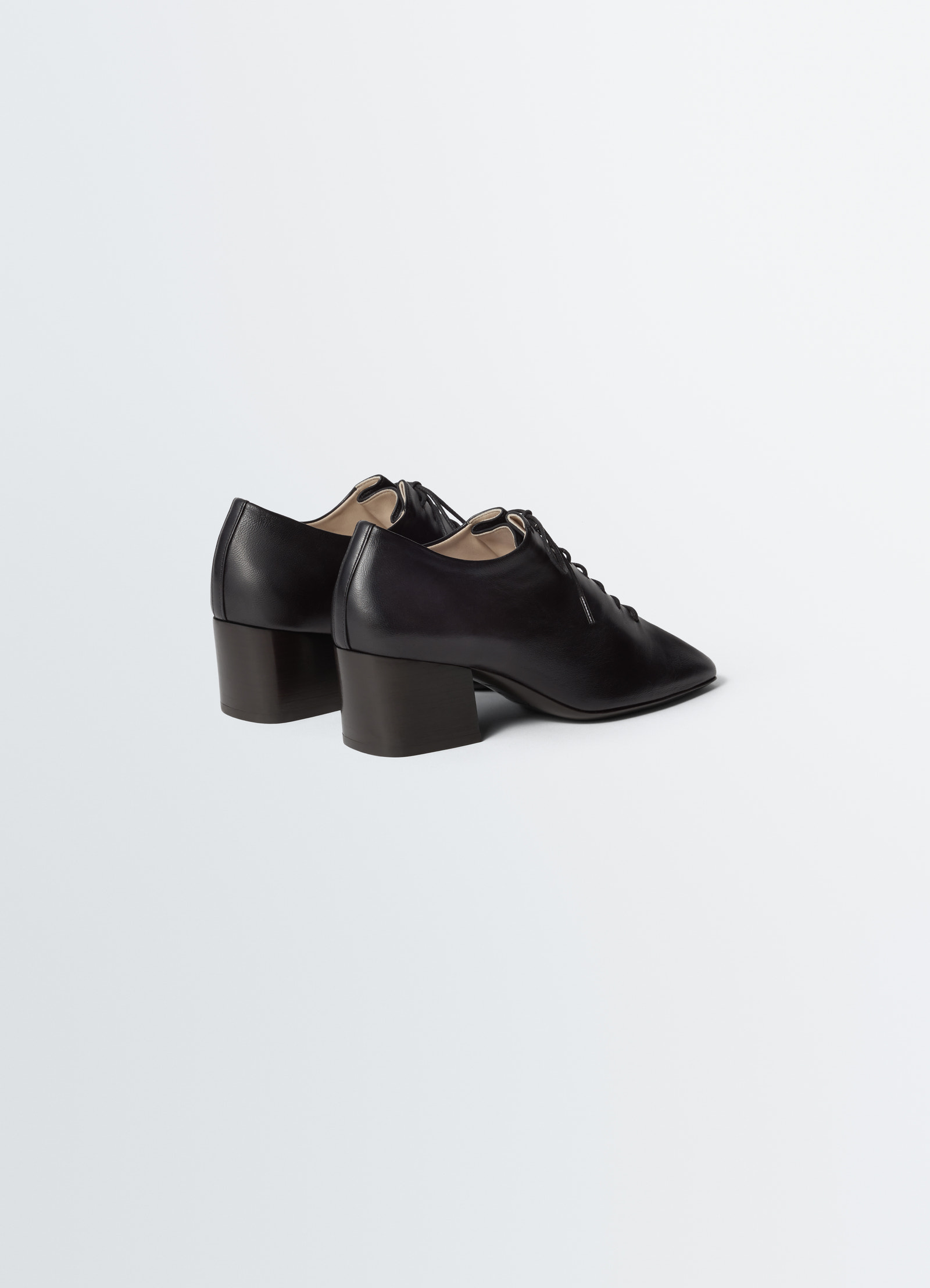 Derbies souris classiques à talons en cuir nappa