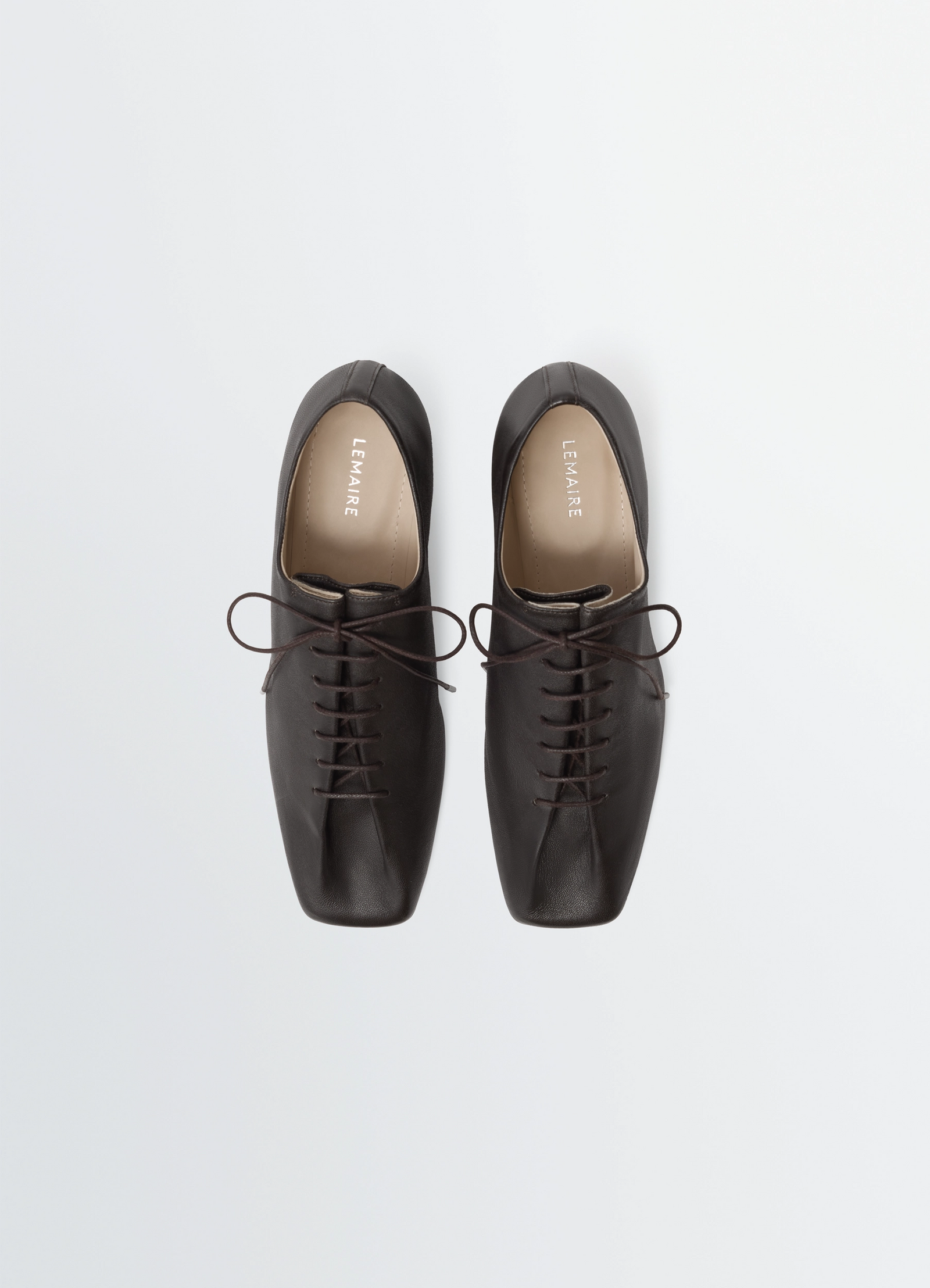Souris classic derbies 55mm heel in leather, product shot, top view square toe detail