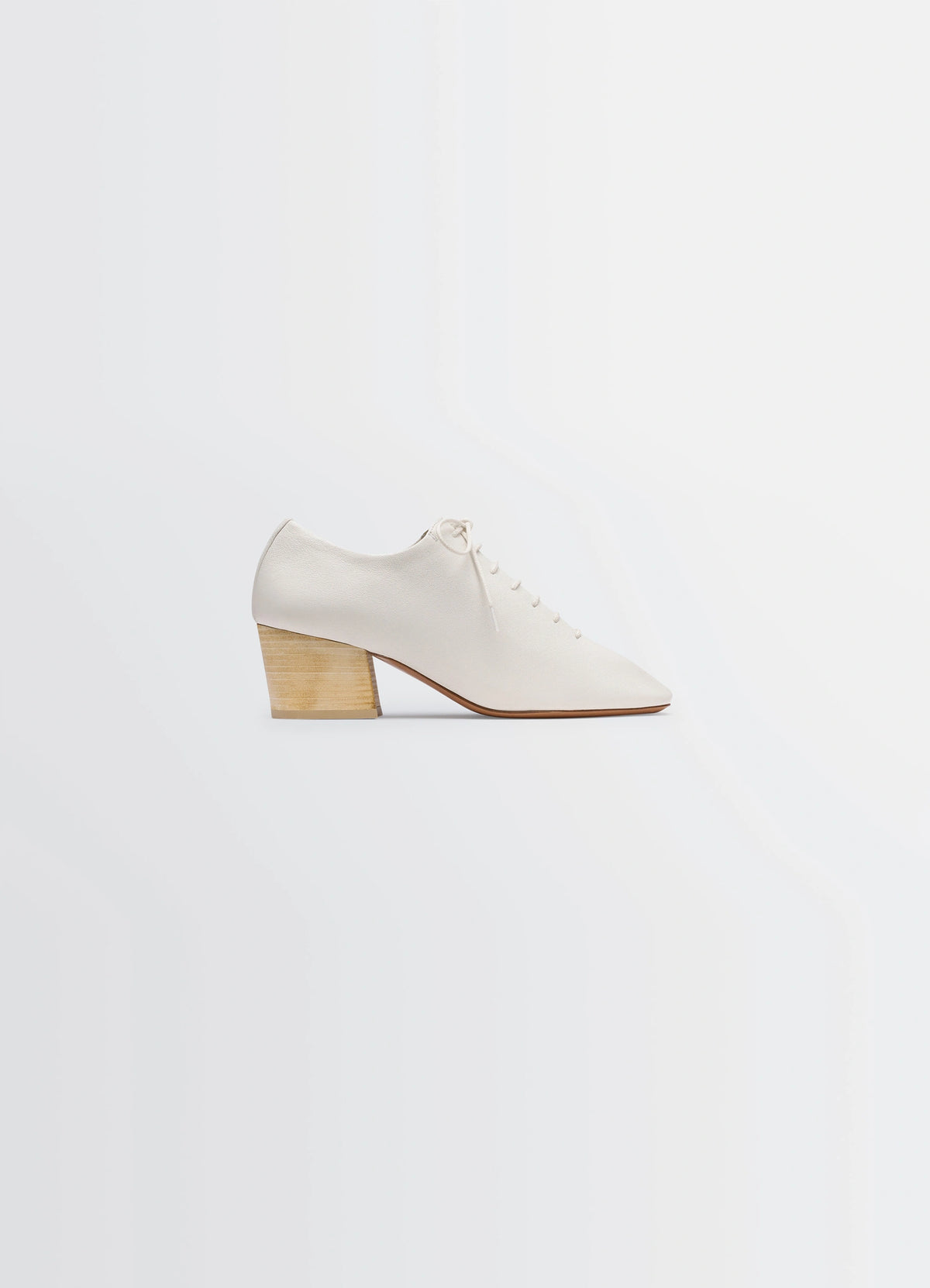 SOURIS CLASSIC DERBIES 55 in Washed Nappa Lambskin Leather, product shot, Side view Heeled derbies