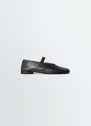 GLOVE BALLERINA IN LEATHER