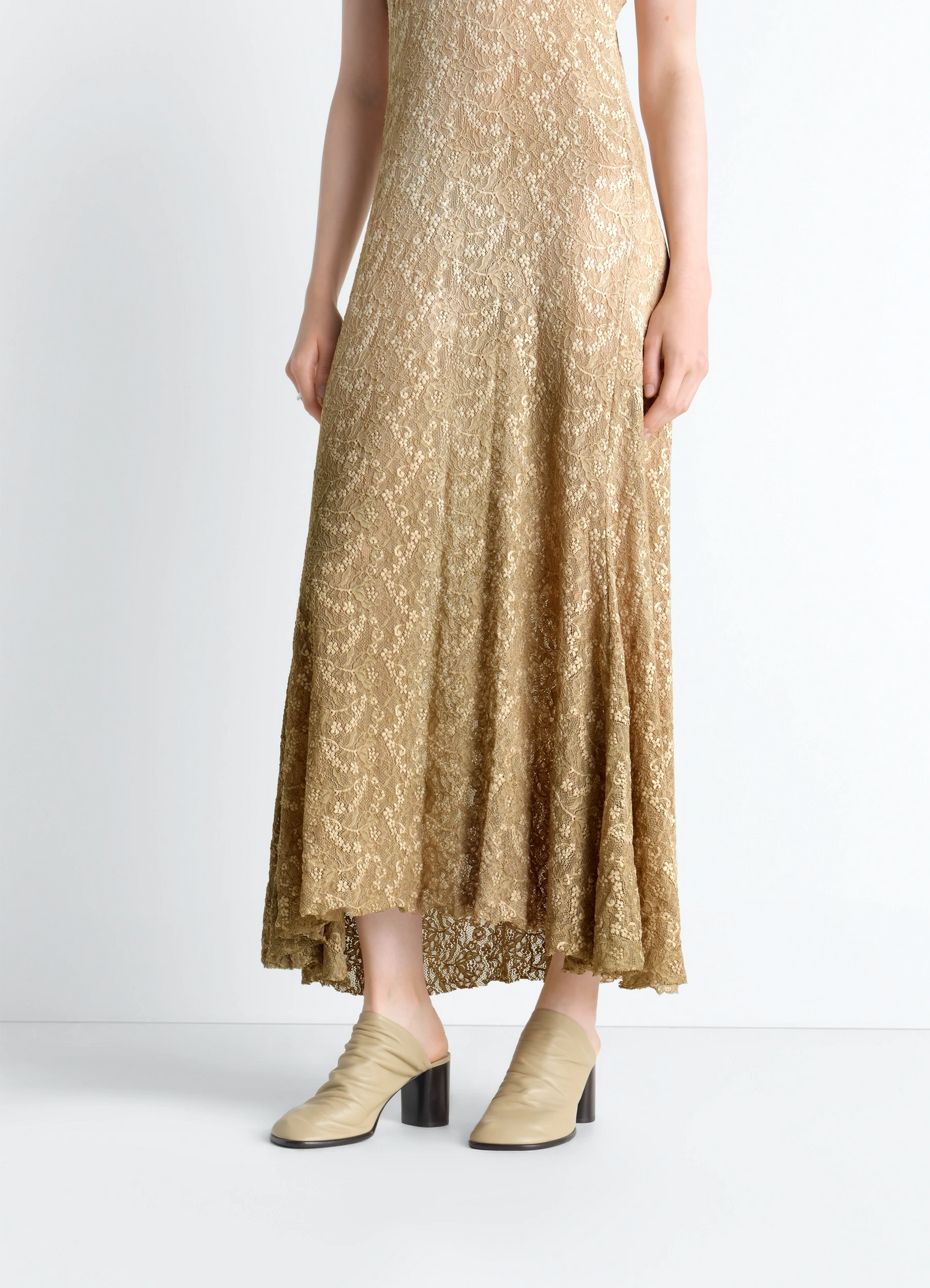 Glove mules in leather