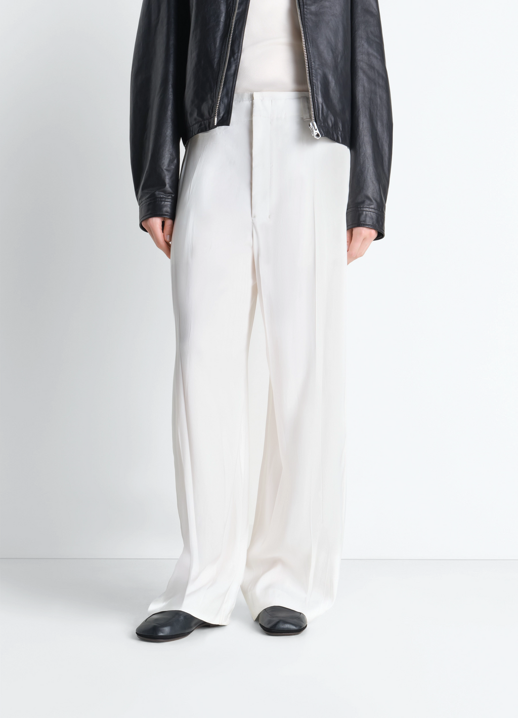 レザー製アウトドアスリッパ