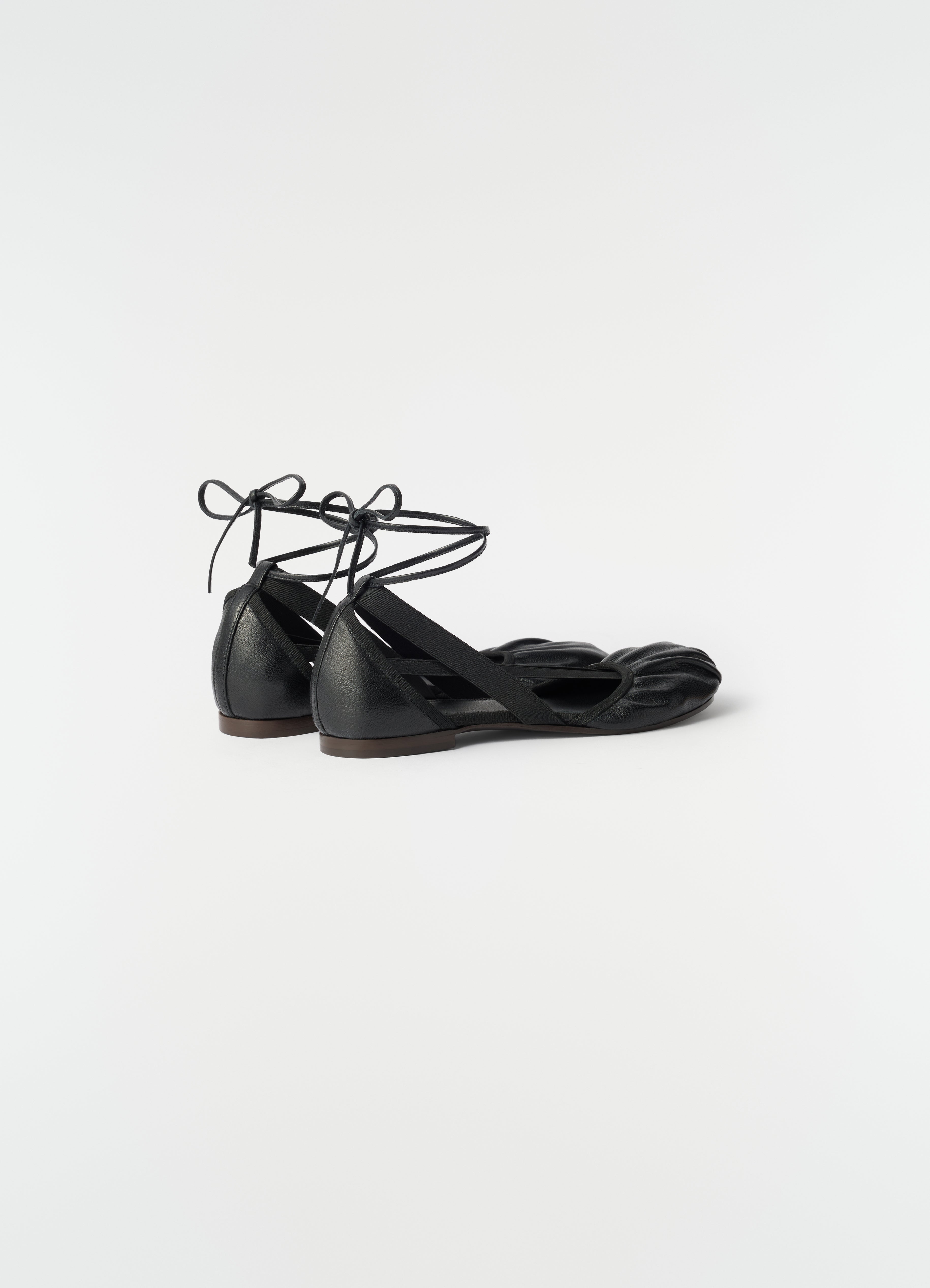 FLAT PEDILLE BALLERINAS IN GOAT LEATHER - Black - Goat leather