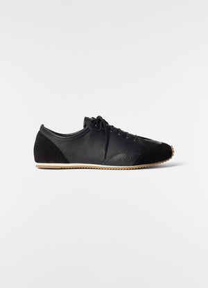 Gummy grips sneakers in mixed leathers