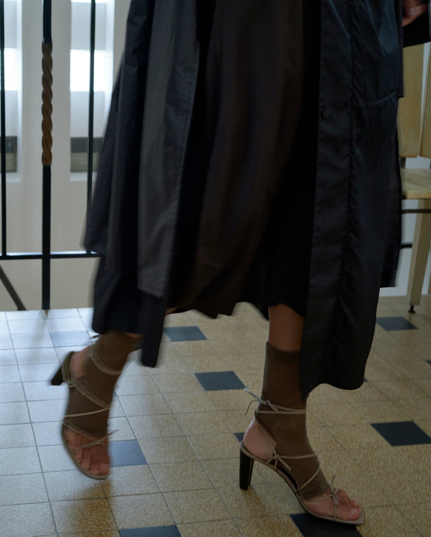SHOES