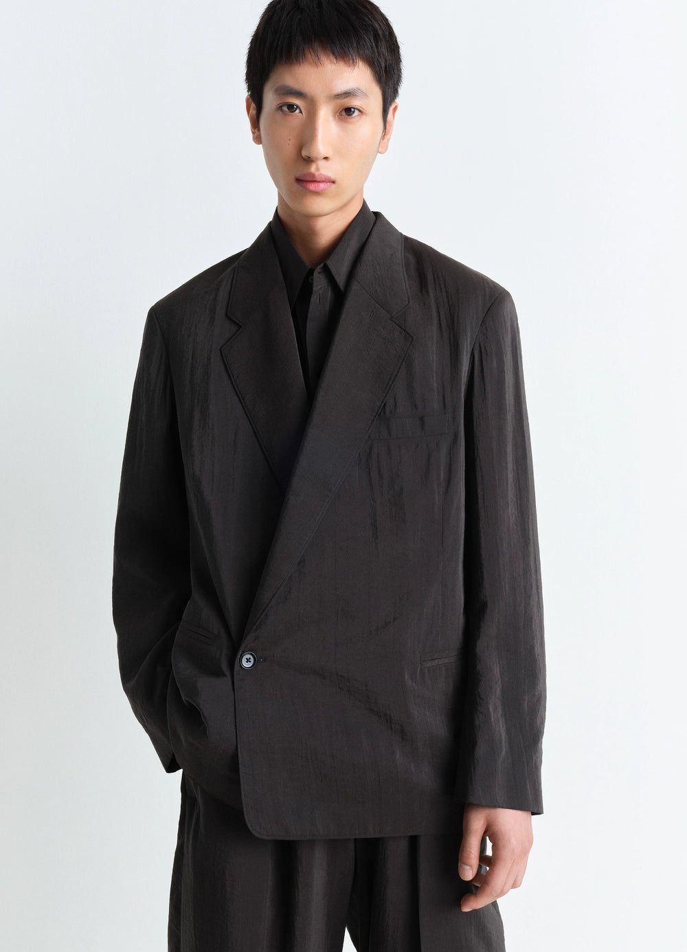 Lemaire Soft Double-Breasted Jacket in Dry Silk, model shot, Front view Oversized, notched collar