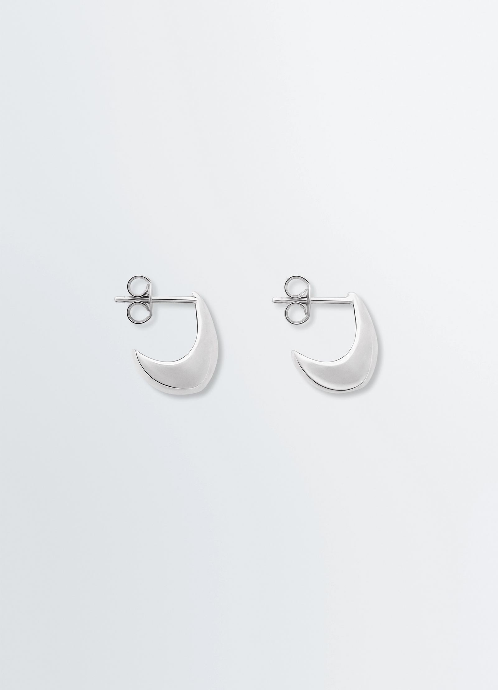 Micro drop earrings in sliver