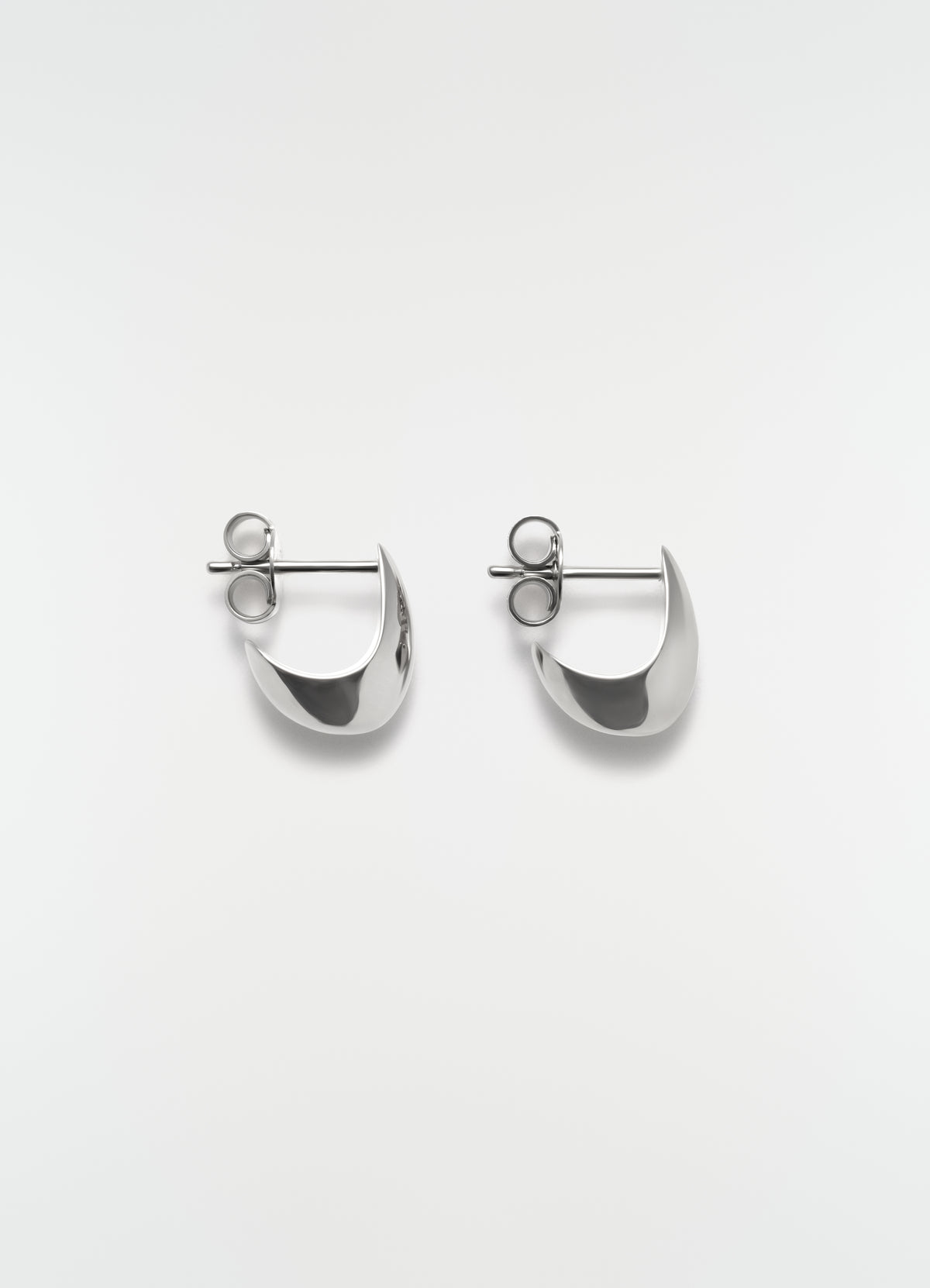 Lemaire MICRO DROP EARRINGS IN SILVER