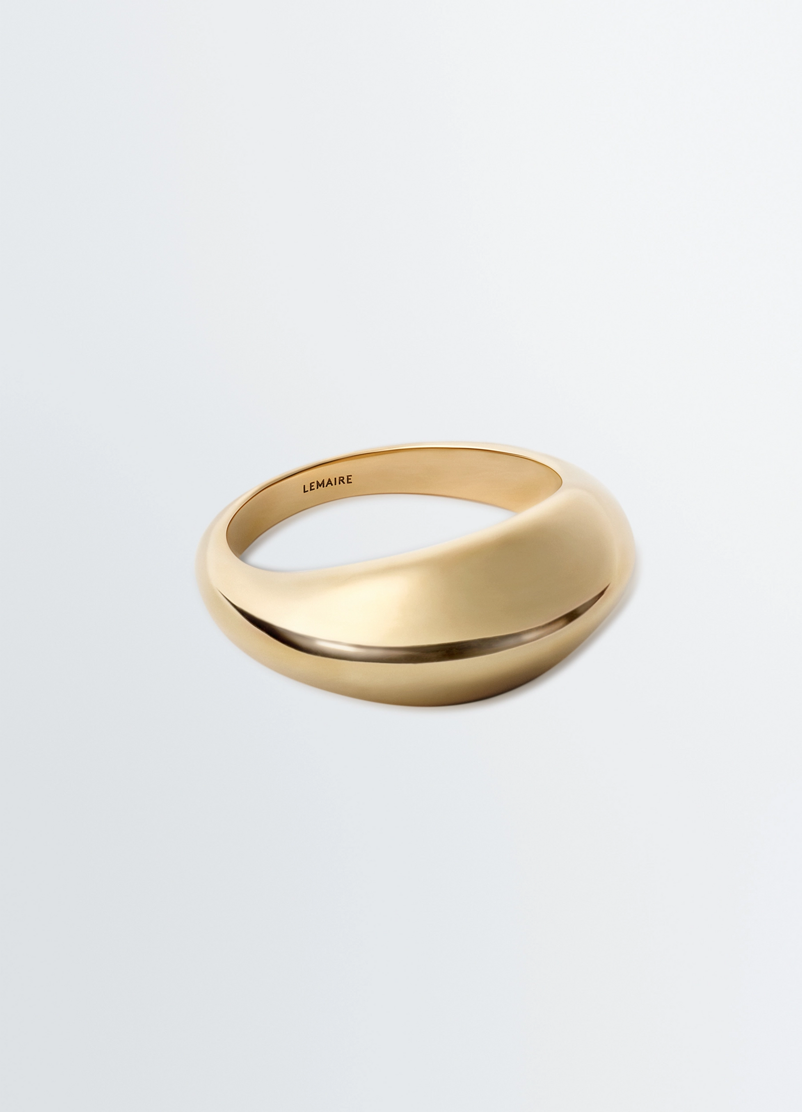 Drop chunky ring in vermeil in vermeil, product shot, angled top view voluminous drop shape