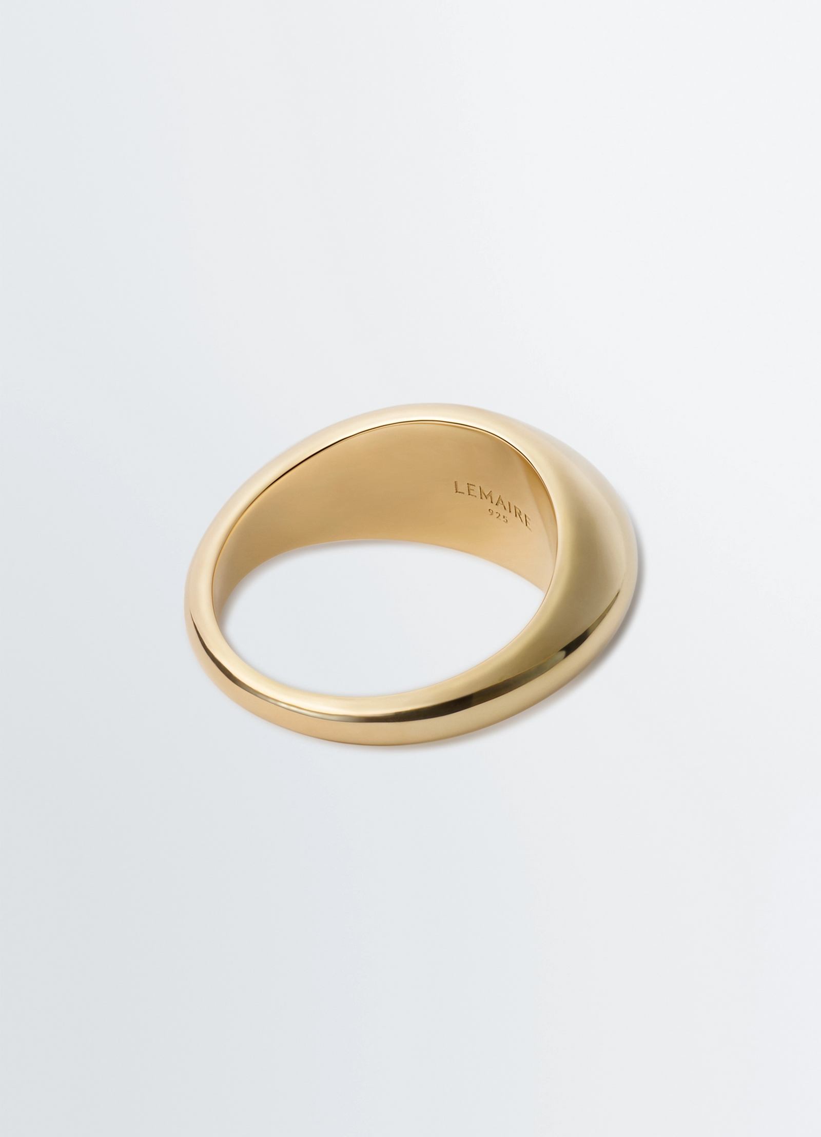 Drop chunky ring in vermeil in vermeil, product shot, inner curve view smooth minimalist finish