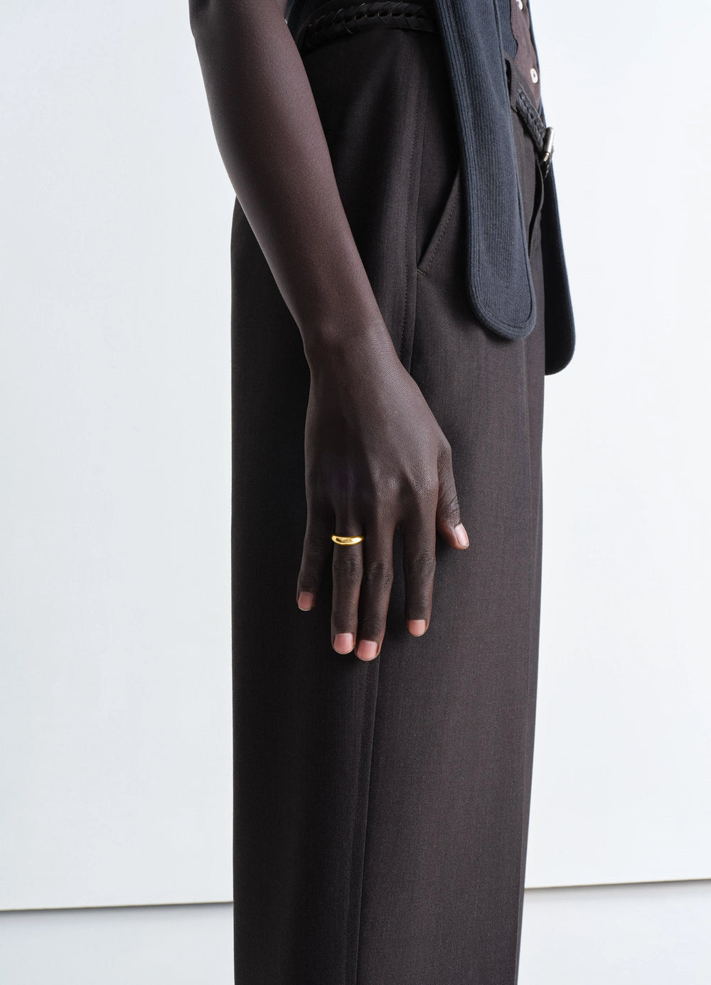 Lemaire Drop Ring in Vermeil, model shot, side view minimalist design