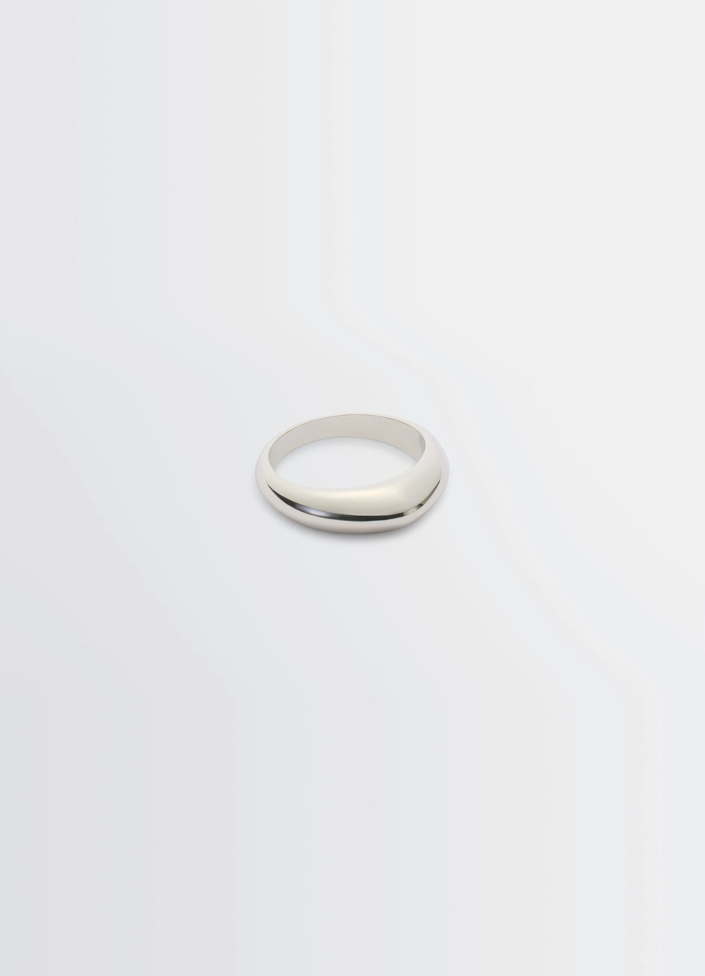 Lemaire Drop Ring in Rhodium-plated Silver, product shot, Top view Drop-shaped design