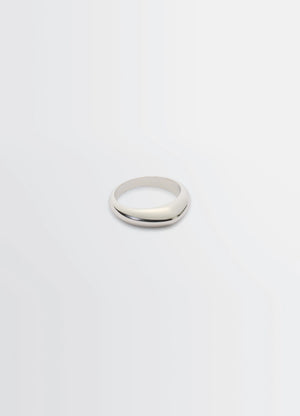 Lemaire Drop Ring in Rhodium-plated Silver, product shot, Top view Drop-shaped design