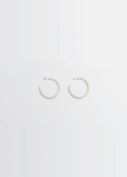 CLASSIC HOOPS M IN SILVER