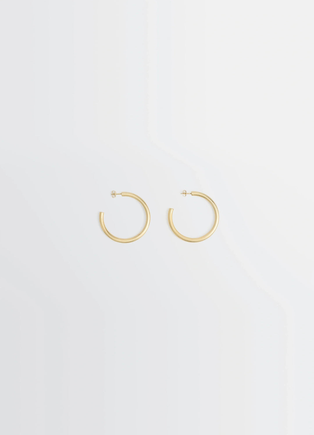 Classic Hoops M in Recycled Gold-Plated Silver, product shot, Front View Minimalist Design