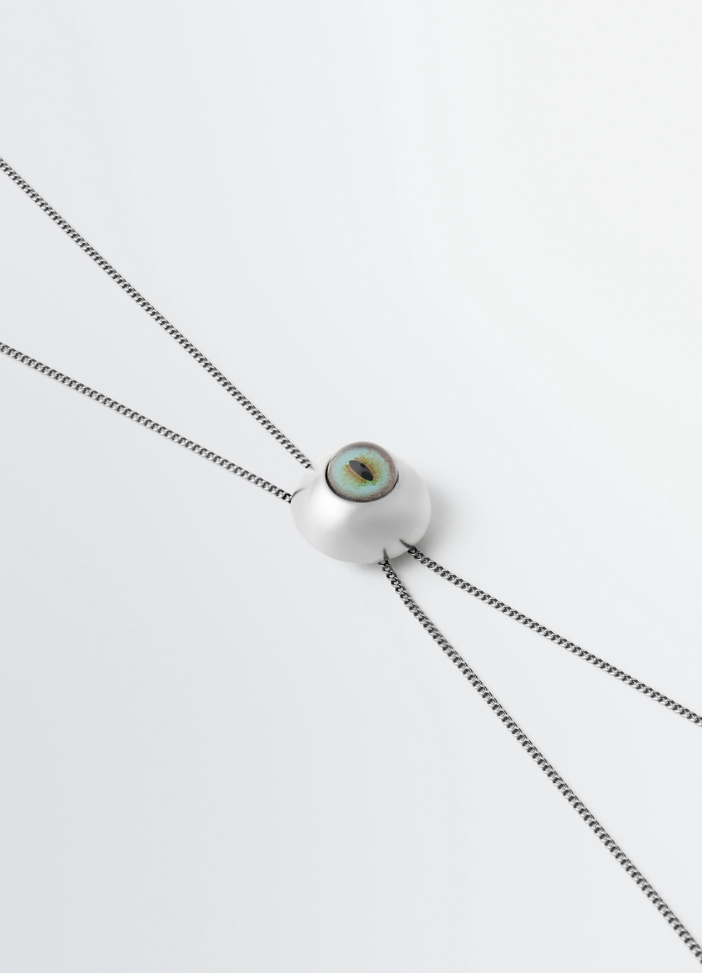 Cat eye rattle bolo tie