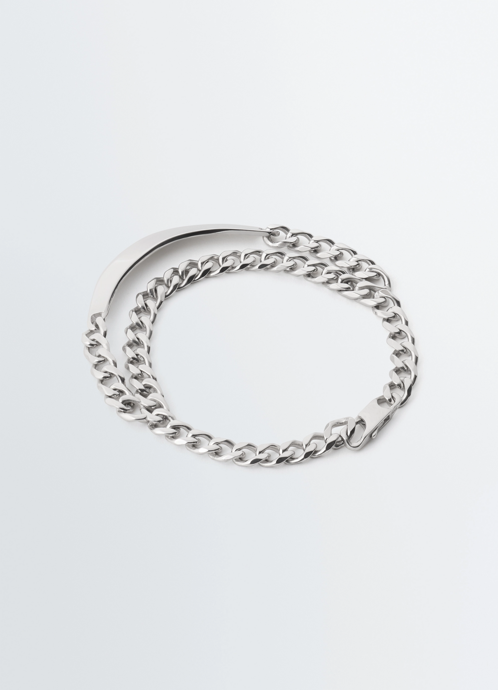 Id bracelet m in silver, product shot, top view double chain layout