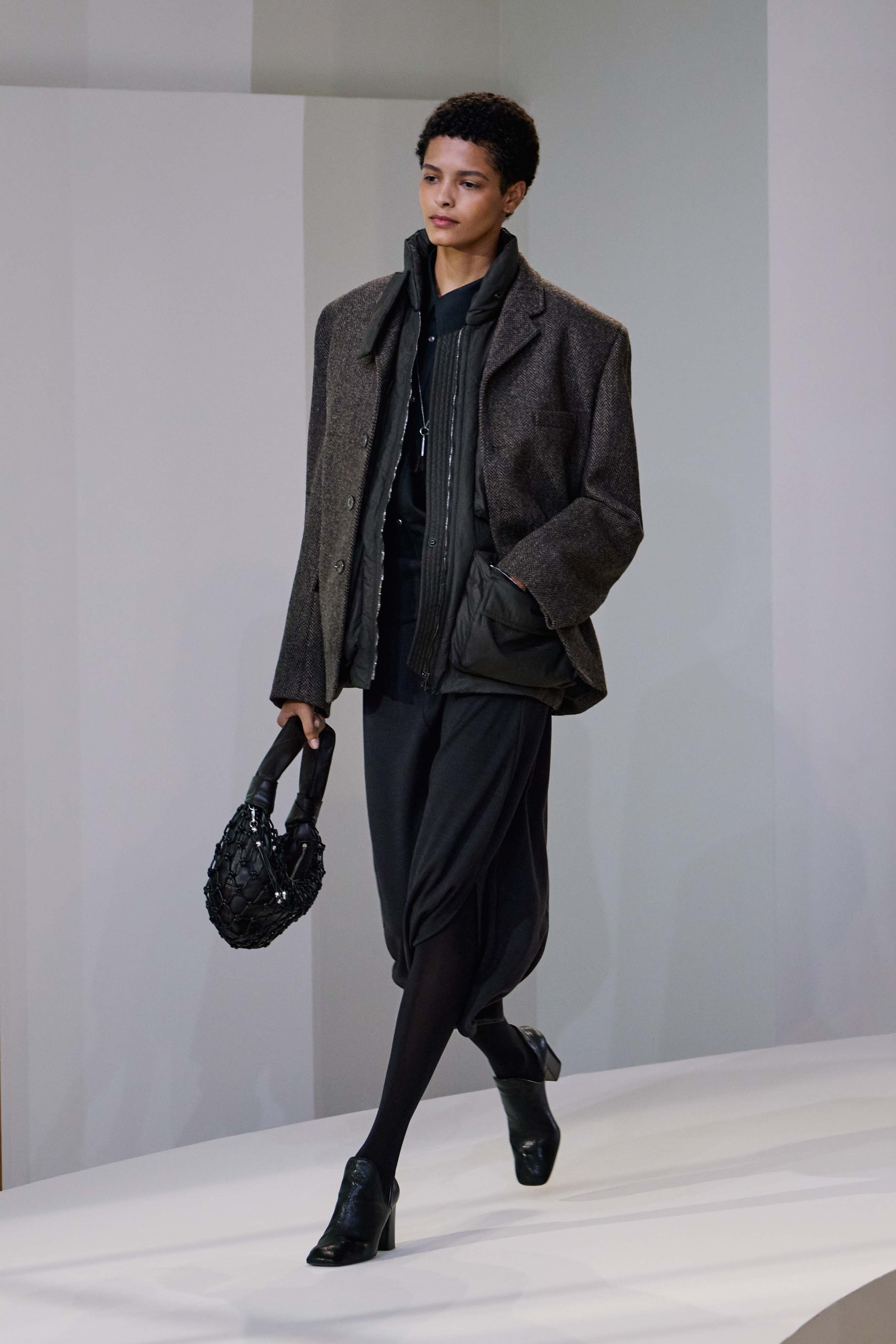 FW LEMAIRE Lemaire Fall 2025 Ready-to-Wear Collection | Vogue