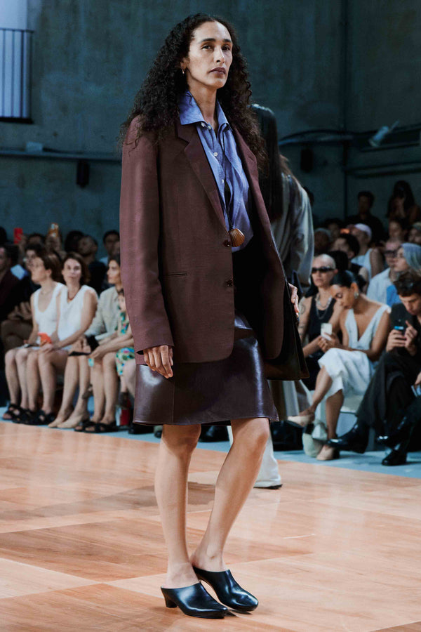 LOOK 23